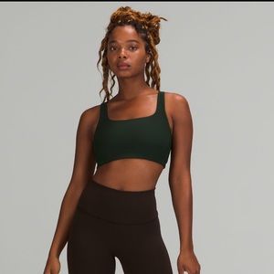 NWT Lululemon Ribbed Train Bra